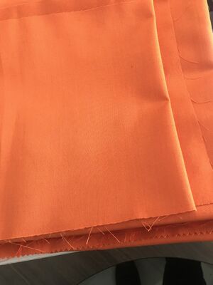 Beschichtung Stoff Aramid Stoff Hitzebeständigkeit 260 Grad starkes langlebiges Material ideal für Sicherheitsbekleidung und Industrie
