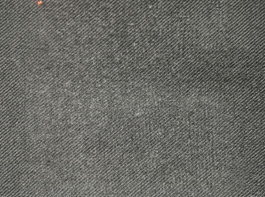 pH-Wert 5-7 Kevlar-Gewebe im 2:1 Köperbindungsmuster, perfekt für Luft- und Raumfahrt, Automobilsicherheit und industrielle Anwendungen
