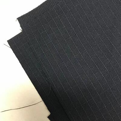 Gewebter Twill Meta Aramid Stoff 220gsm mit Bruchfestigkeit 1000N 1200N Ideal für Schutzkleidung und Sicherheitsgeräte