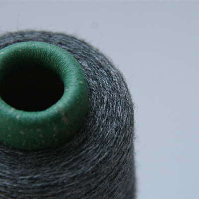 Feuerbekämpfungs-Stoff, der Meta- Aramid-Garn Ne42/2 zeichnet